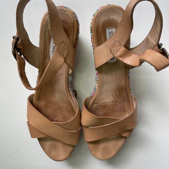 Steve Madden Turks Vintage Platforms, Size 10 - Picture 3 of 9